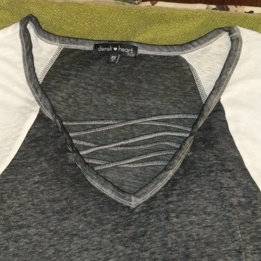 Ladies 2XXL Super Thin Lounge X cut Shirt
